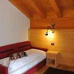 فندق De Gletscher غريسّوني لا ترينيتي