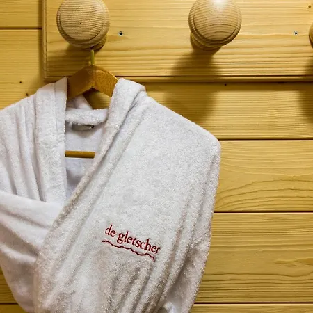 De Gletscher Hotel 3*