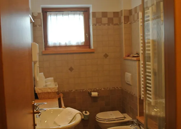 De Gletscher Hotel 3*