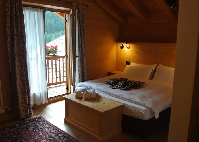 Hotel De Gletscher 3*