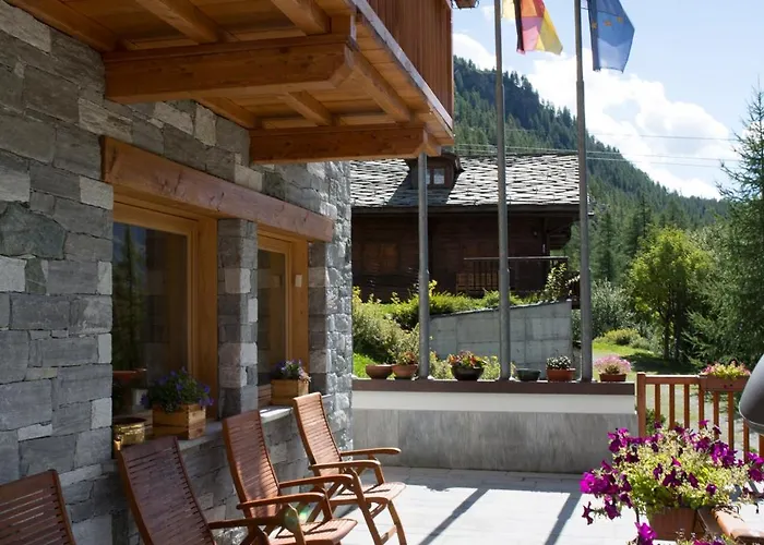 De Gletscher غريسّوني لا ترينيتي