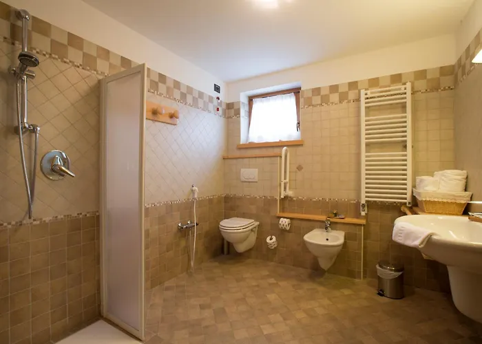 فندق De Gletscher غريسّوني لا ترينيتي